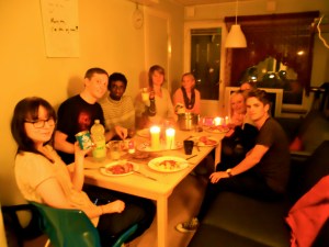  Dinner with the 11 other students living on my hall 