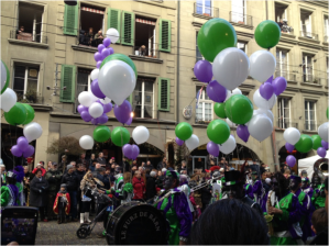 So many colors at the carnival parade!