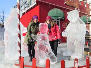 Zhongyang pedestrian street ice sculptures