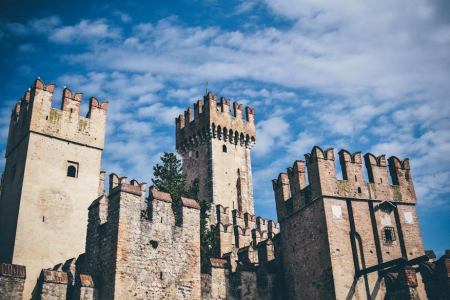 In the great town of Sirmione, history is embedded in every intricately shaped stone that we roamed through. This great castle at the entrance of Sirmione was built during 12-13 century as a fortification against enemies from both outside and inside. Our director Roberto gave an insightful point --- many Italian castles are facing to the inner city since most of the times the enemies come from inside the country. 