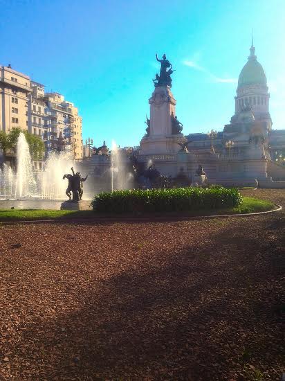 While the view of the Congreso is cool from the top of Palacio Borolo, the ground view is nice too. Once, while driving past the Plaza de Congreso and admiring its beauty, my cab driver agreed that, yes, it is nice on the outside, but remarked that what happens on the inside is not always so pretty. Yikes!