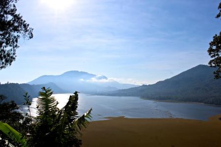 Saturday morning we made our way to Mayong Village, a hilltop town located about two hours north of Ubud. 
